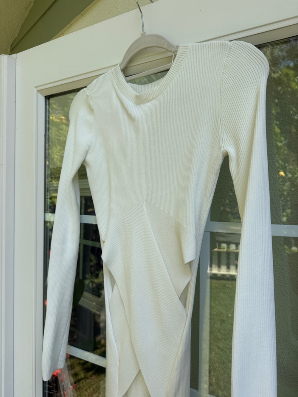 SIR the label Women’s Cream Long Sleeve Wrap Maxi Dress never worn knit maxi
